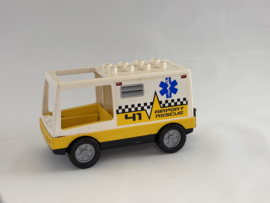 Ambulance airport Duplo
