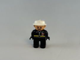 Brandweerman met zwarte snor Duplo