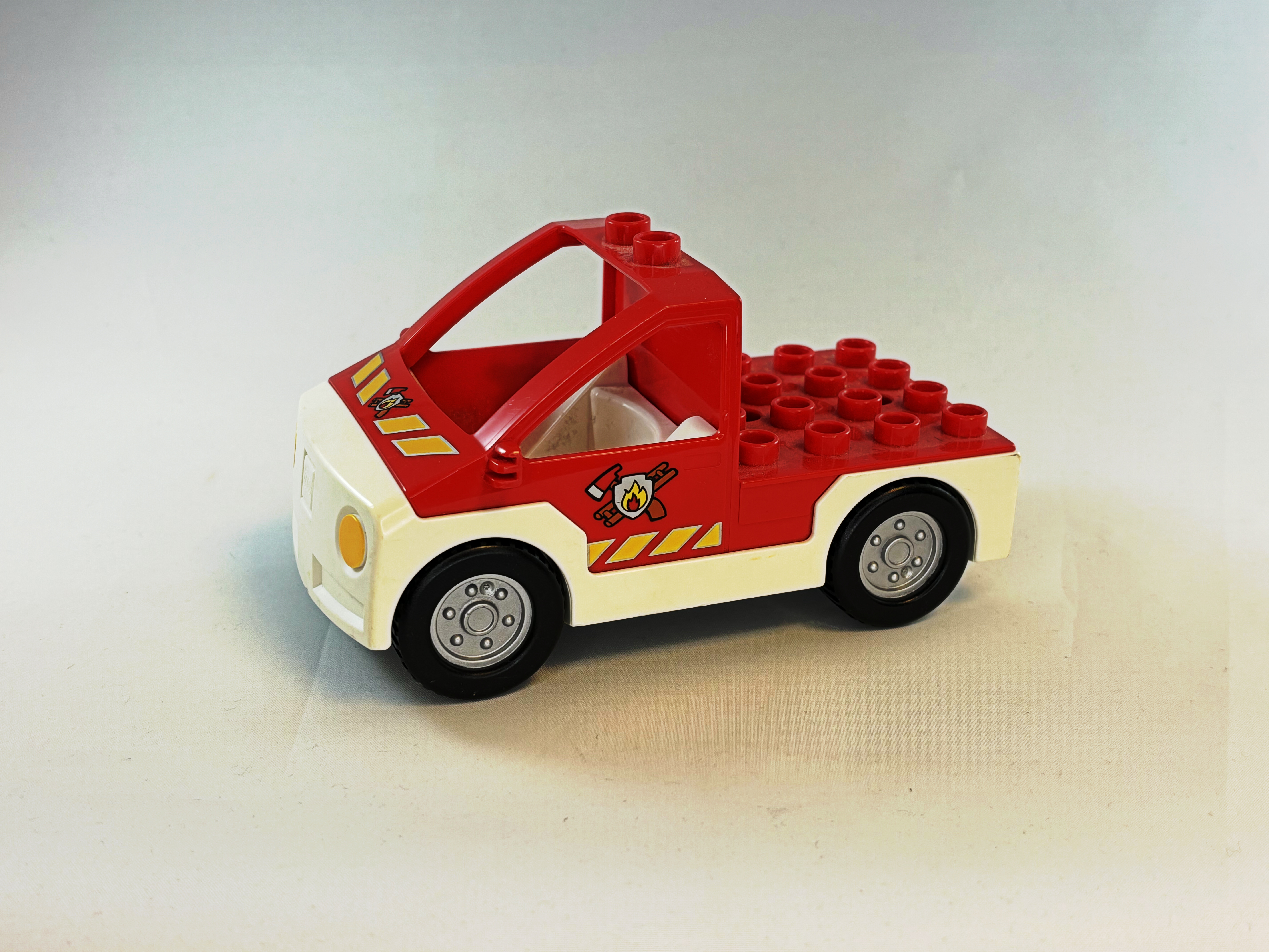 Brandweerauto rood wit Duplo