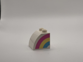 Regenboog links op schuin blok wit Duplo
