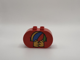 Ovaal blok met bal rood Duplo