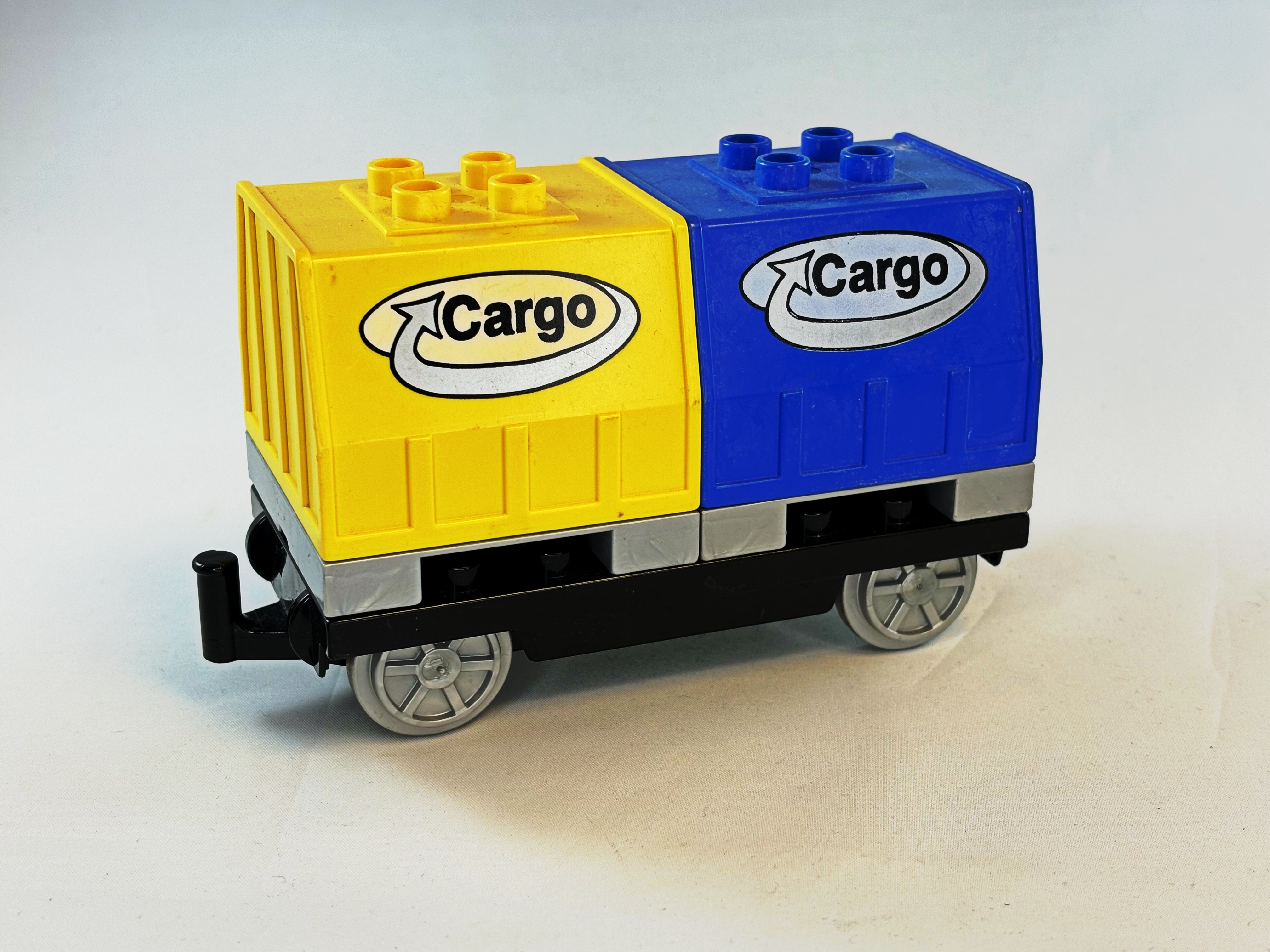 Wagon Cargo geel blauw Duplo