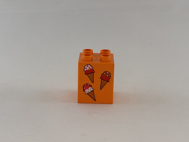 Blok 4 nops hoog oranje 3 ijsjes Duplo