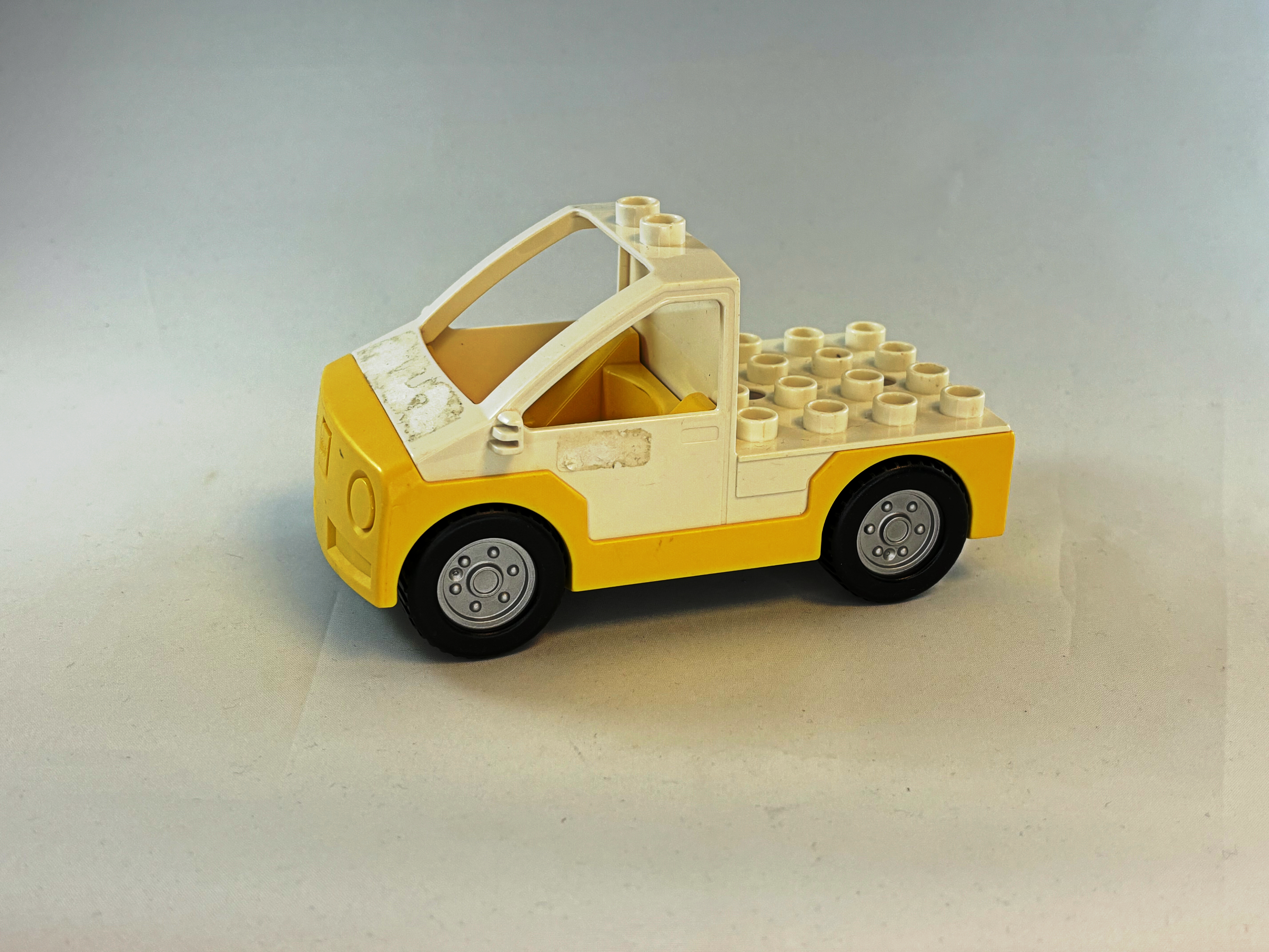 Truck wit geel Duplo