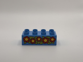 Bloemen op blok donker azuurblauw Duplo