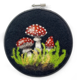 Naaldviltpakket paddelstoel Paint with wool Toadstools in a hoop (engels)