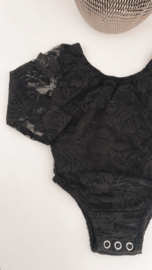 Romper met kanten mouw  | Zwart