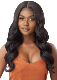 Outre Synthetic 5″ x 5″ Lace Closure Wig – HHB Body Curl 24″