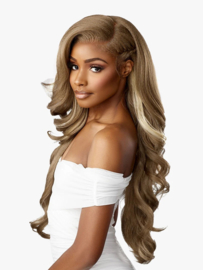 Sensationnel Bare Luxe Glueless Lace Wig – 13 x 6 Unit 4
