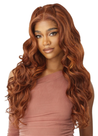 Outre 5×5 HD Lace Closure Wig – HHB-Glam Curls 24″