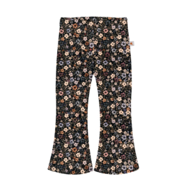 Flared - donkerblauw met bloemen