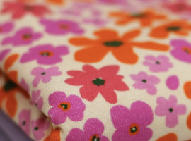 Flared - roze en oranje bloemen