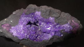 Calsiet geode