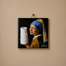 Toiletpret meisje met de wc rollen