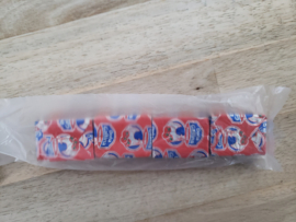 Dona gallina tomate en funda
