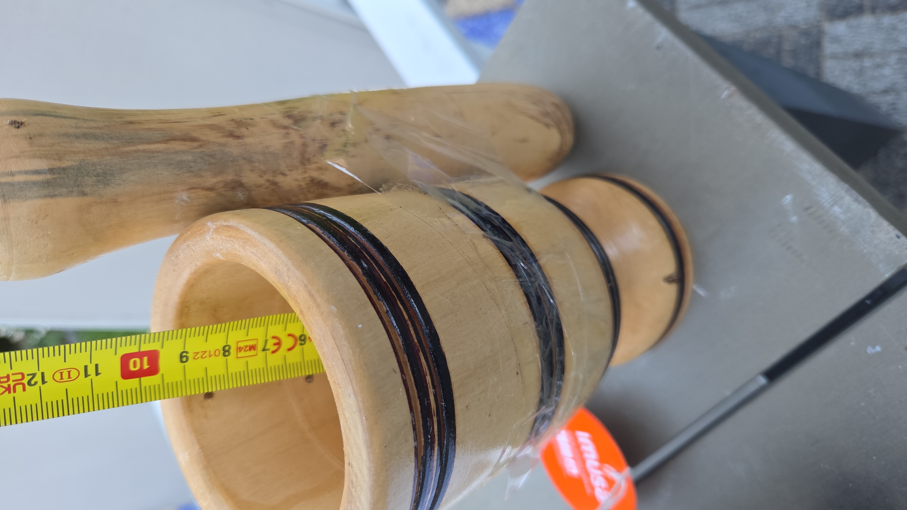 Pilon de maja ajo mediano