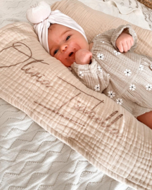 SWADDLE || Naam