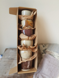 Set van zes koffie kopjes