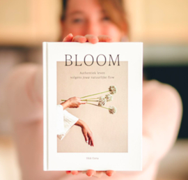 Bloom, Hilde Eisma