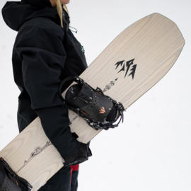 Jones Women's Flagship
