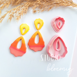 Clay cutter - Scalloped teardrop