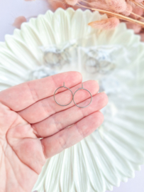 Oorbellen hoops - zilverkleurig - 15mm