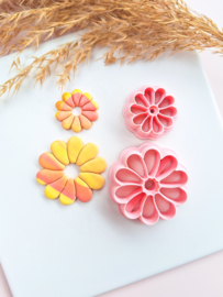 Clay cutter - Petal pop
