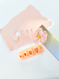 Clay cutter - Flower petal tool - Love leaf