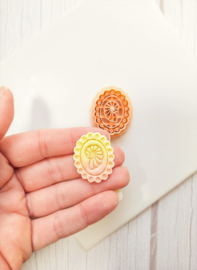 Clay cutter - Cameo seashell