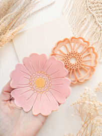 Trinket dish cutters