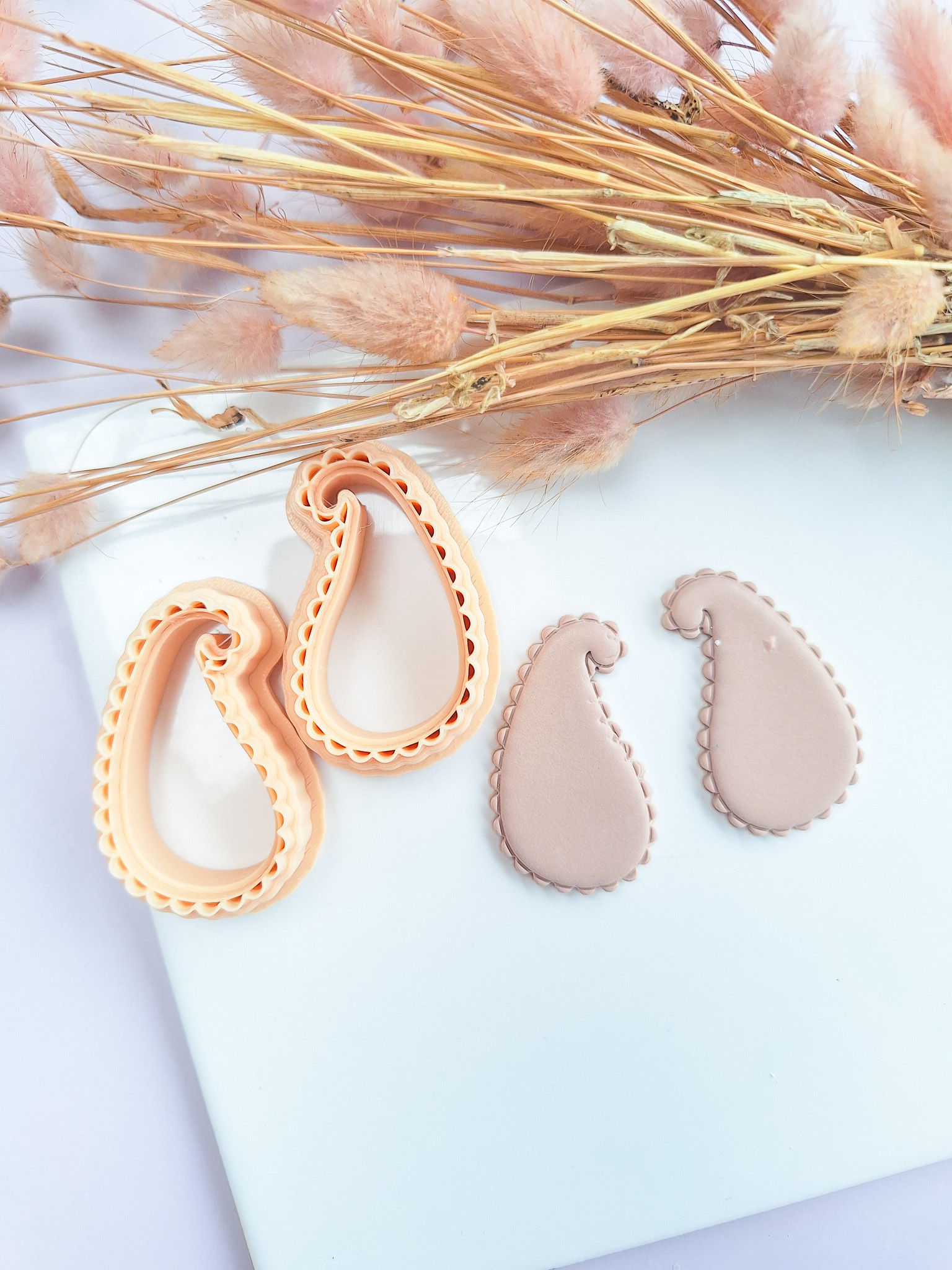 Clay cutter - Paisley basic