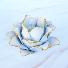 Kaarsenhouder - Flower voor dinerkaars wit Present Time