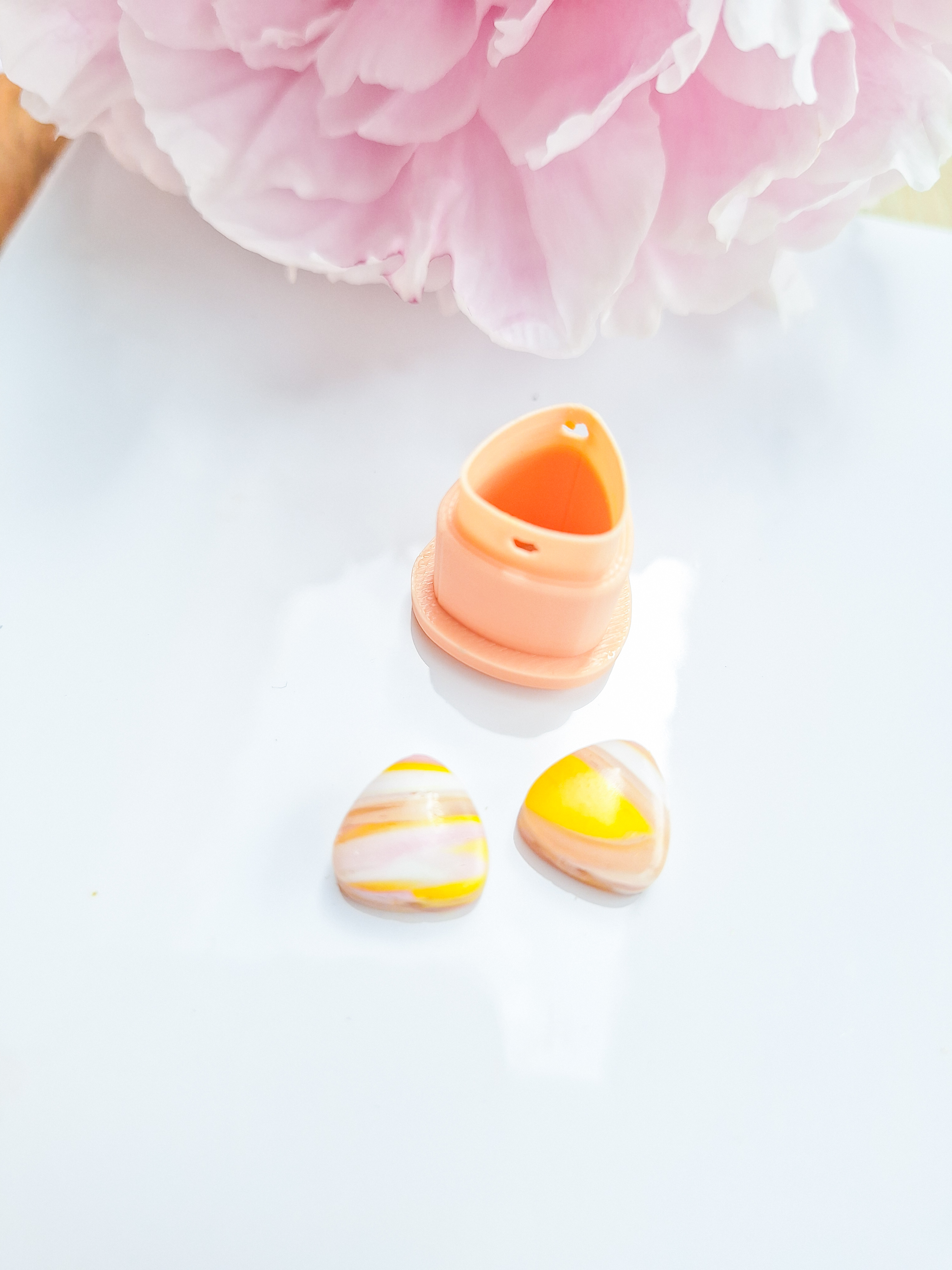 Clay cutter - Bead - Triangle