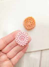 Clay cutter - Cameo seashell B