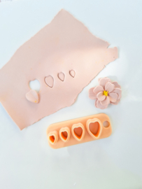 Clay cutter - Flower petal tool - Love leaf