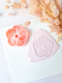 Clay cutter - Large hibiscus flower