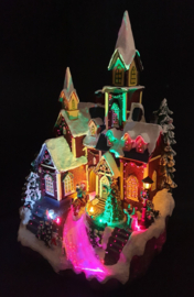 2 x Kerk groot met torens - draaiende kerstboom - verlichting - fiber optic - muziek  KH5072