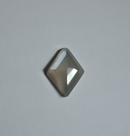 Grijze Maansteen (facet cabochon)