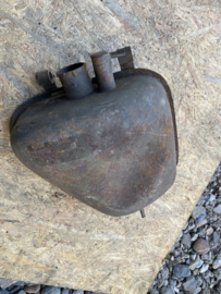 Triumph olietank