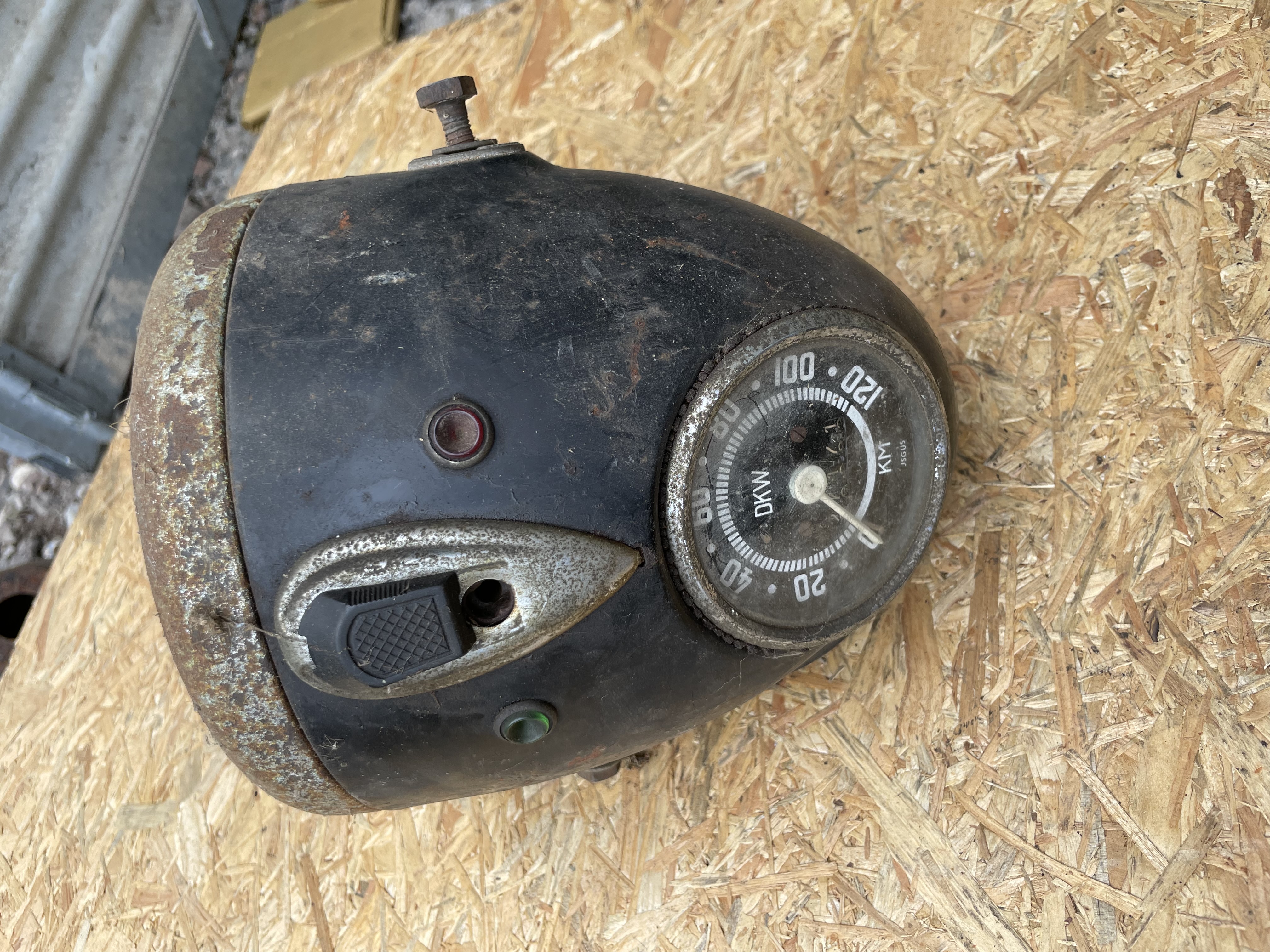 Dkw koplamp met teller