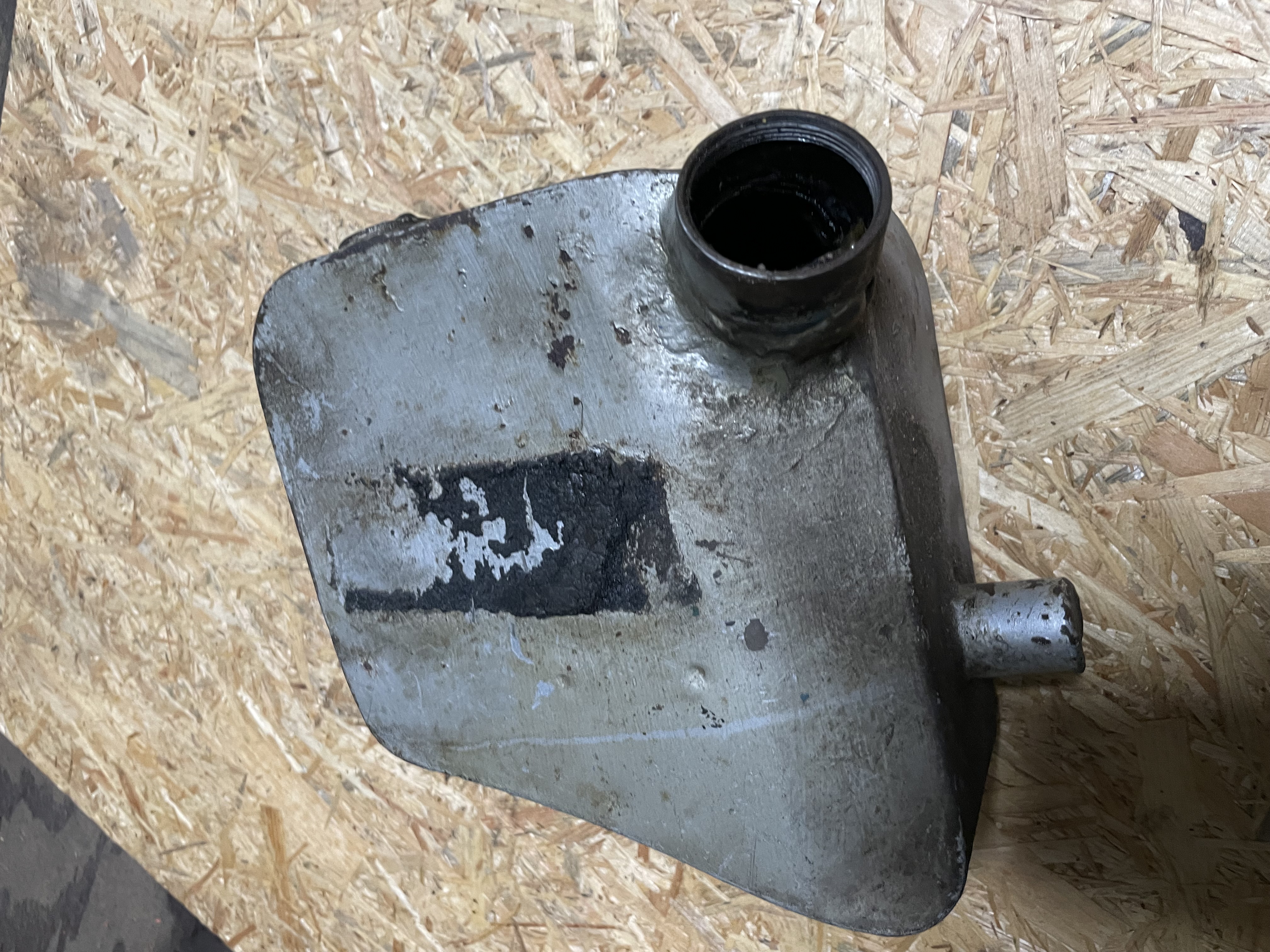 BSA goldstar olietank