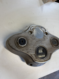 A ford dasboard speedometer