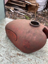 Adler benzine tank