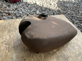 Norton 16h tank?