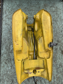 Honda f1 benzine tank
