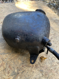 Triumph olietank