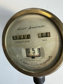 Stewart warner speedometer model e466401