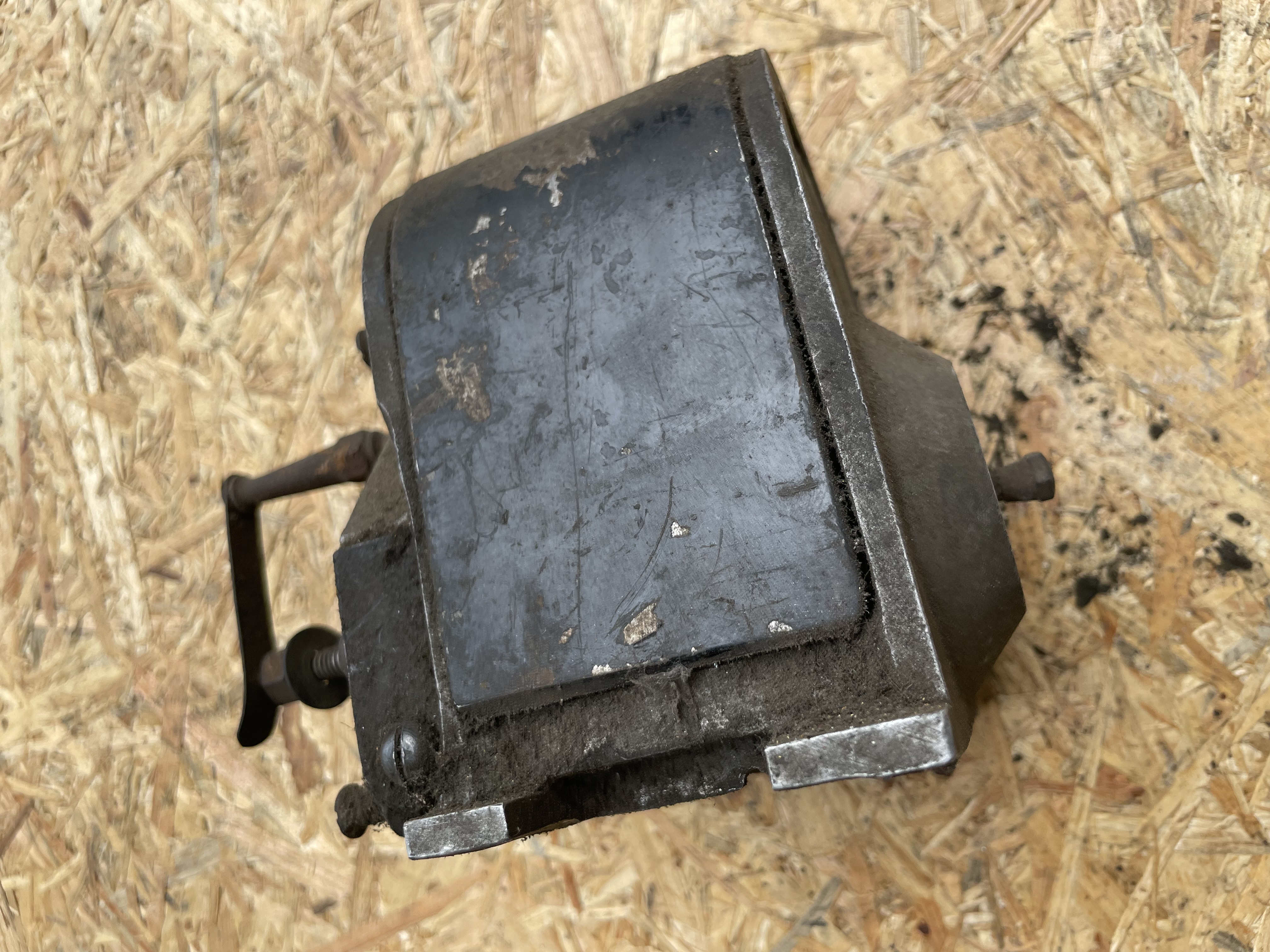 Magneti Marrelli magneet
