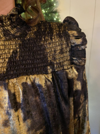 BLOUSE CLOUDY GOLD MET GESMOKTE HALS - ZWART/GOUD