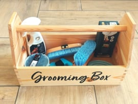 Grooming box